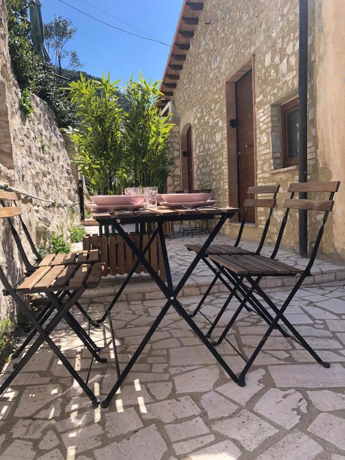 Alloggio Rurale Ferentillo Hotel Exterior foto